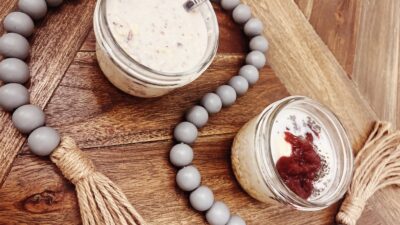 Strawberry Cheesecake Overnight Oats