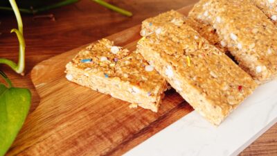 Birthday Cake Granola Bars